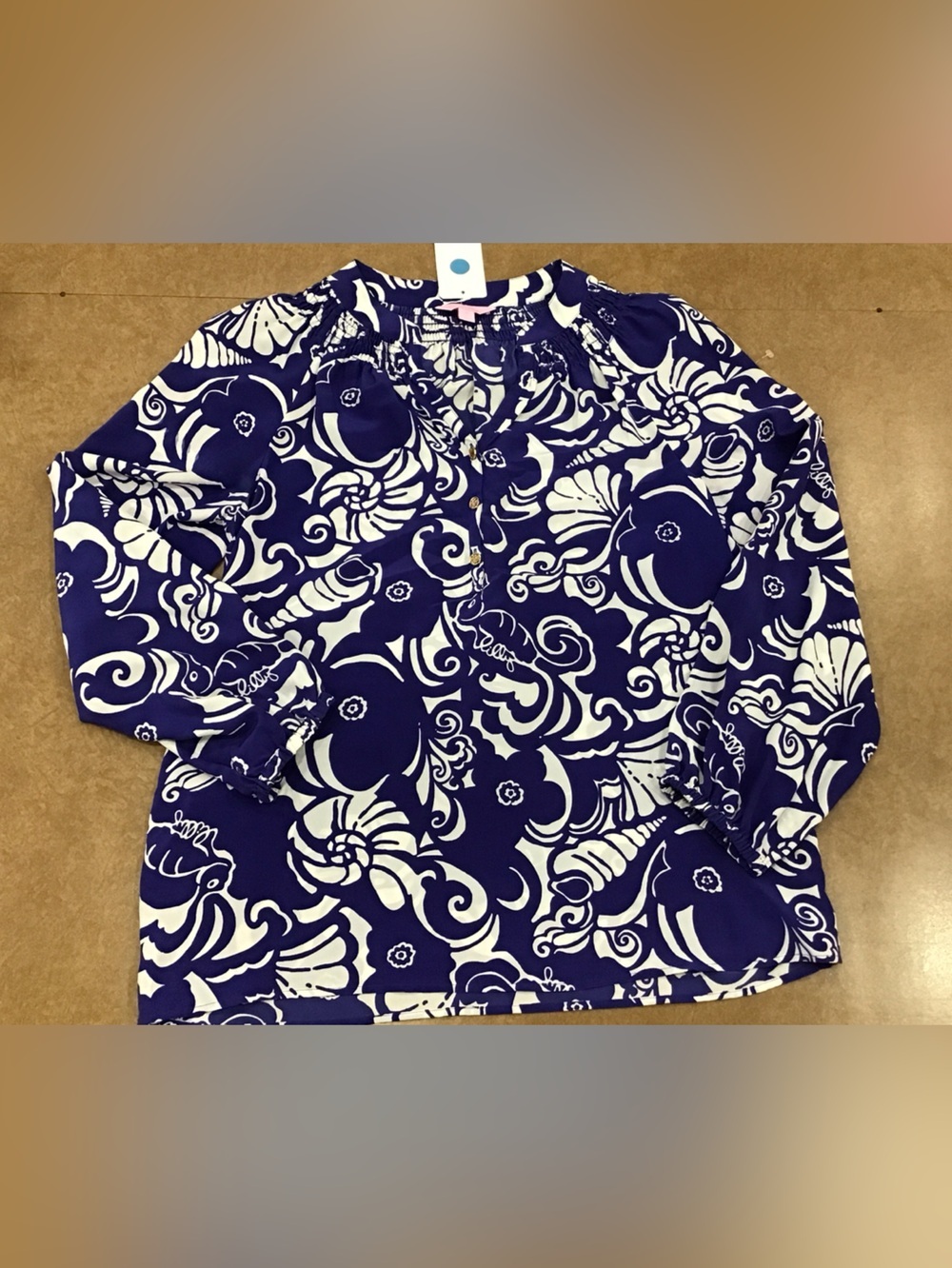 EUC Lilly Pulitzer Elsa 100%Silk Smocked Relaxed Button Blouse Navy Tide Pools S